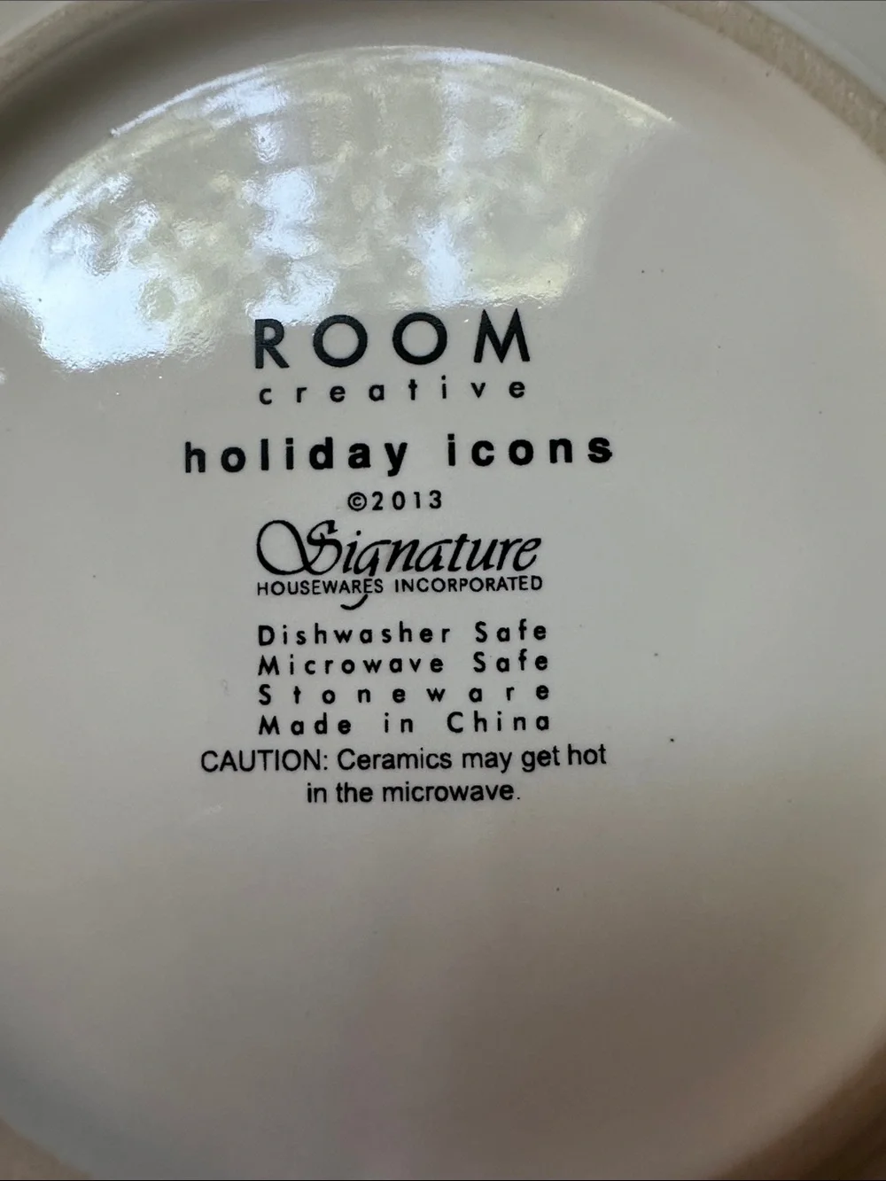 6 Room Creative Holiday Icons Christmas Appetizer Dessert Plates Multicolor 6